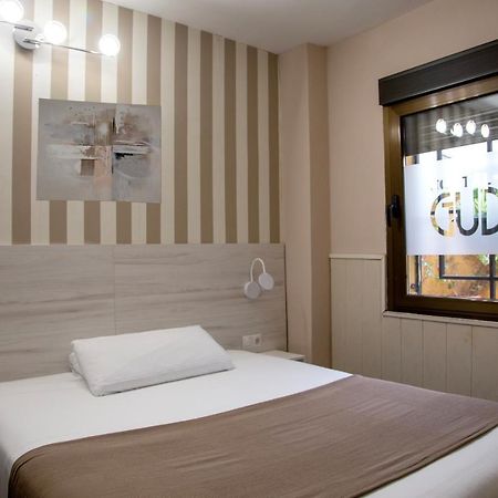 Hostal Gud Salamanque Extérieur photo