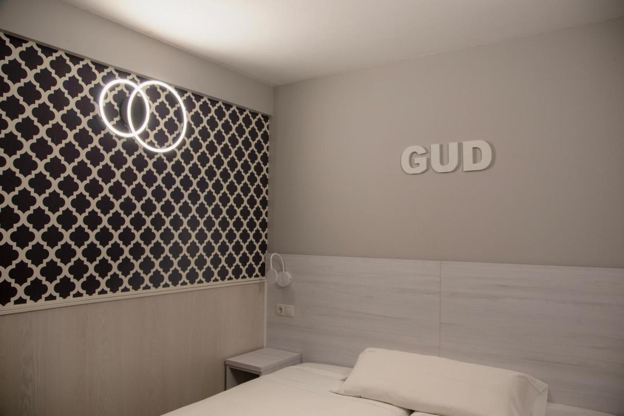 Hostal Gud Salamanque Extérieur photo